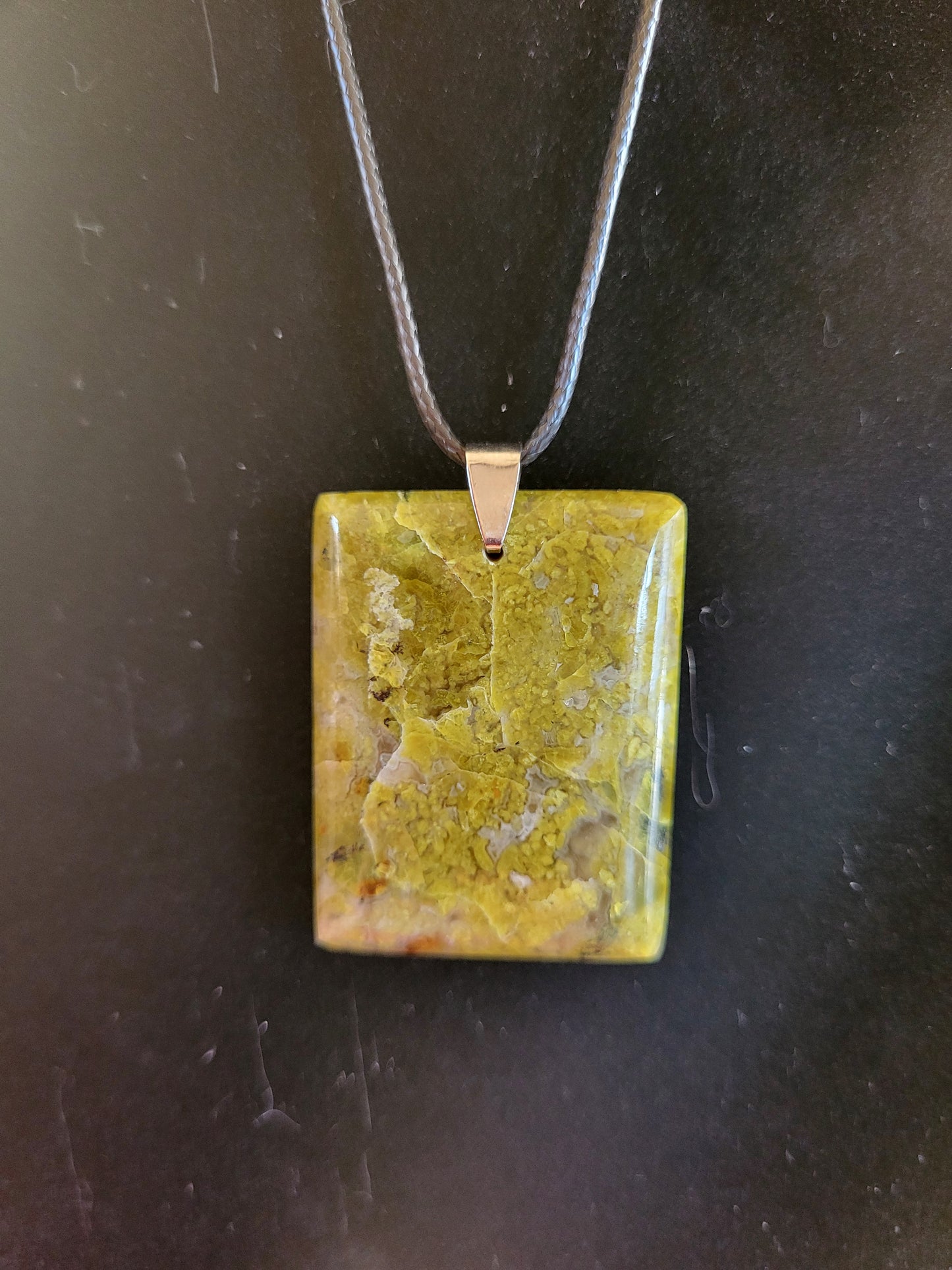 Pendentif en Opale verte