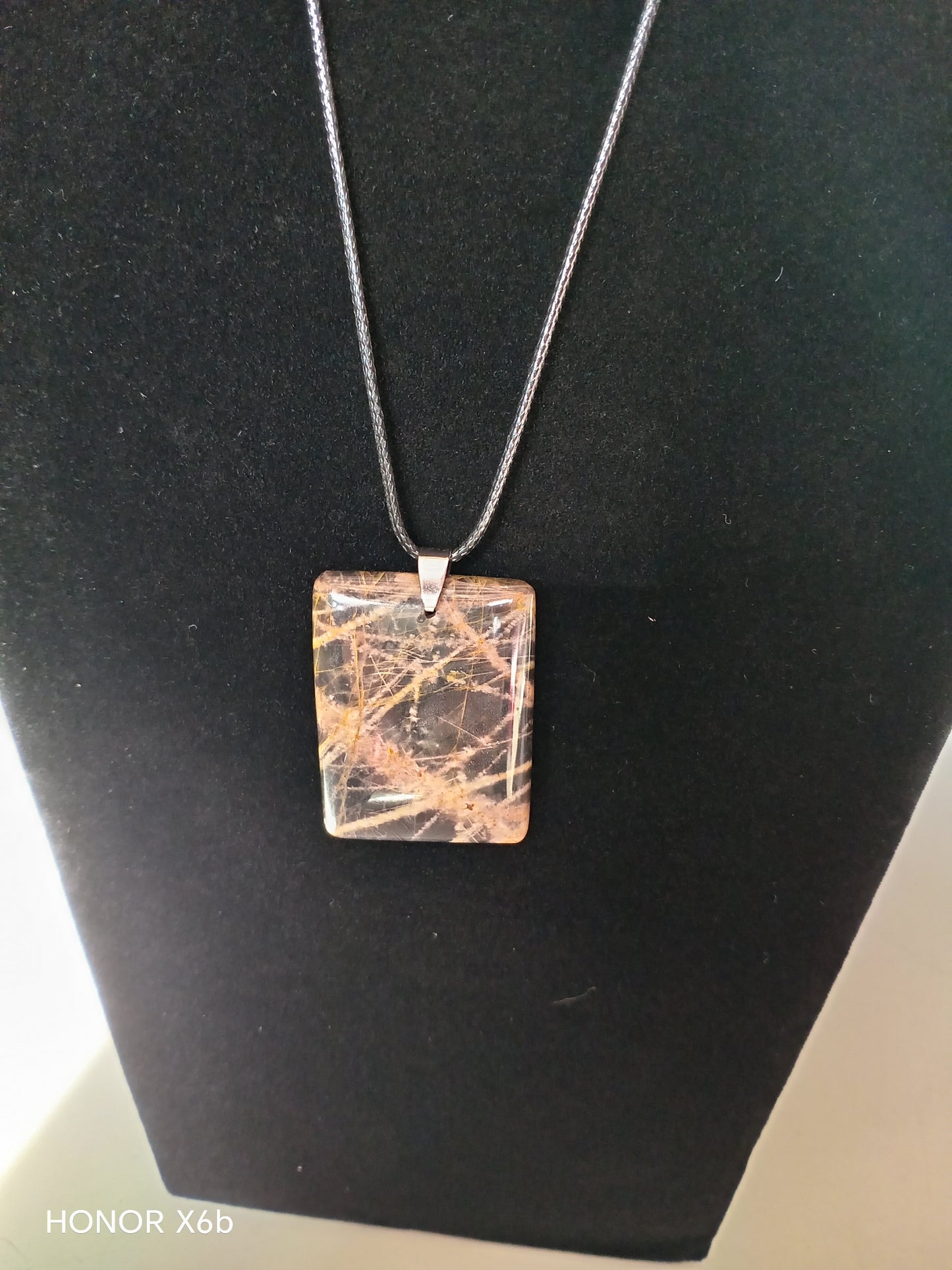 Pendentif pierre plate rectangle Pierre de Lune Noire
