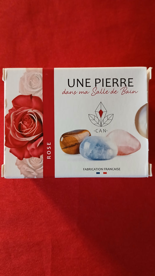 Savon surgras senteur rose avec pierre mystère